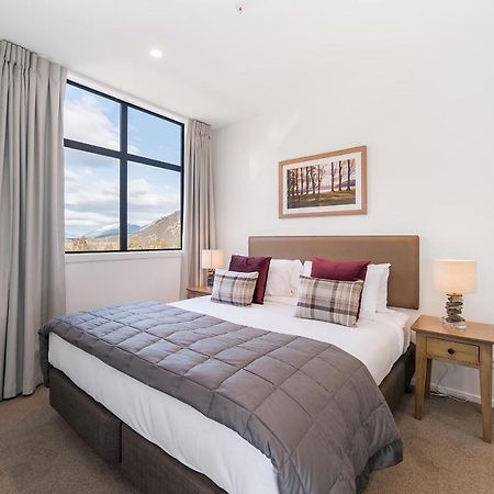 Executive 2 Bedroom Apartment Remarkables Park Queenstown Bagian luar foto